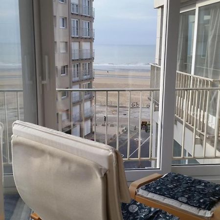 Zonnig En Gezellig Appartement Met Zijdelings Zeezicht En Zwembad In Koksijde Exteriér fotografie