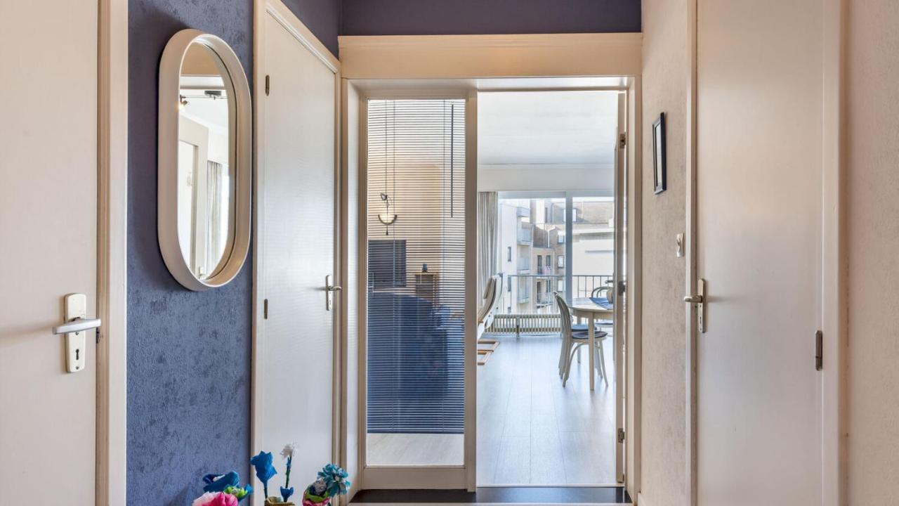 Zonnig En Gezellig Appartement Met Zijdelings Zeezicht En Zwembad In Koksijde Exteriér fotografie